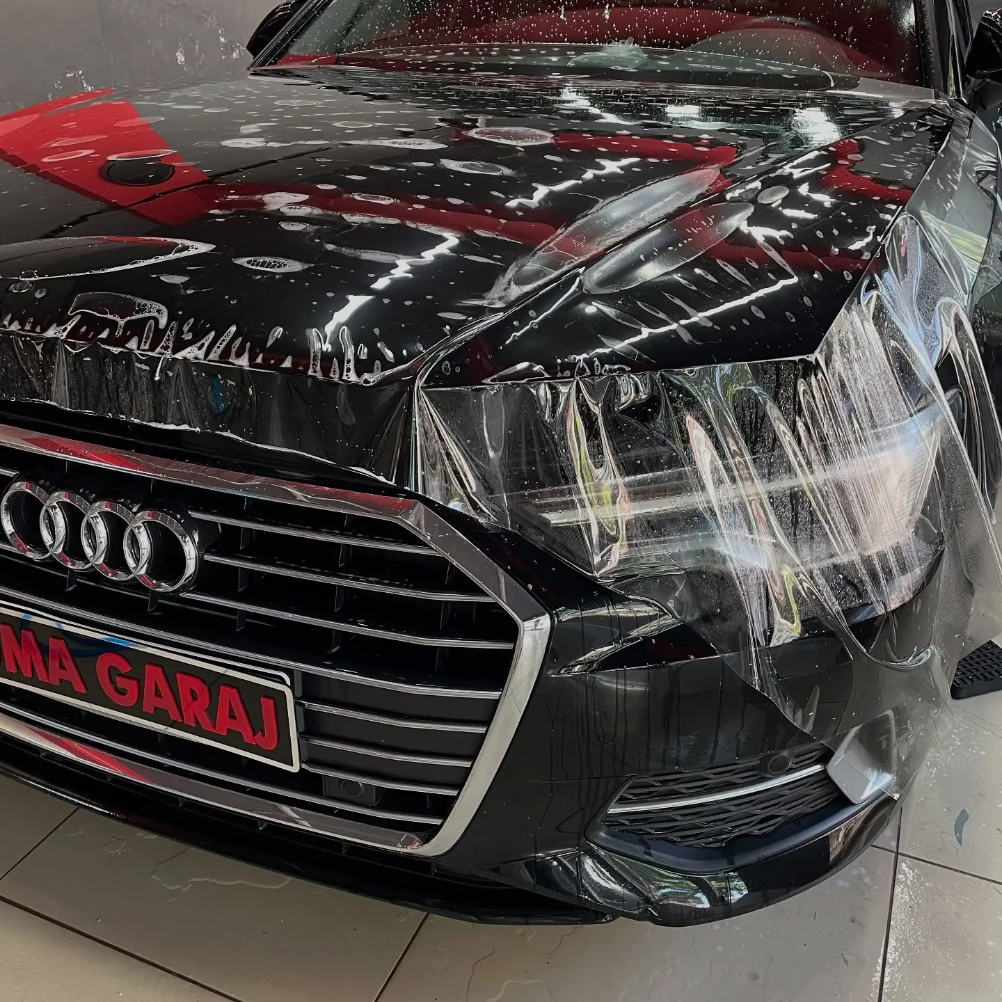 Puma Garaj Kayseri'de Audi araca ön bölüm PPF uygulaması